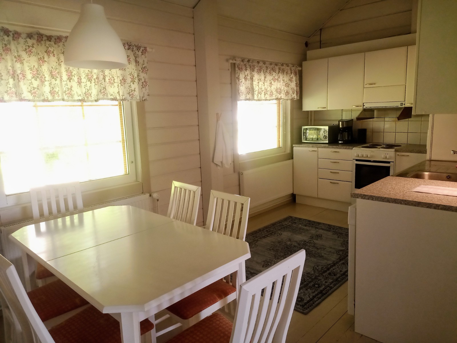 Hietapirtti keittiö
